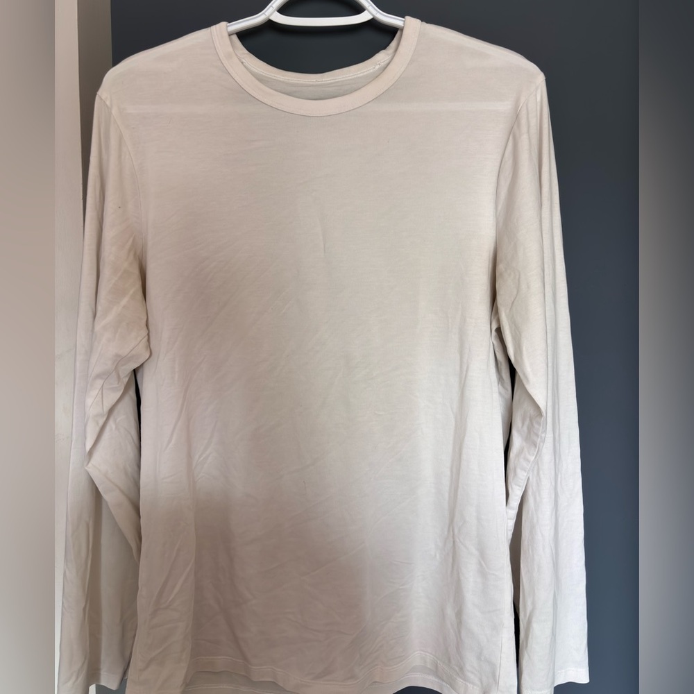 Men's Lululemon tee